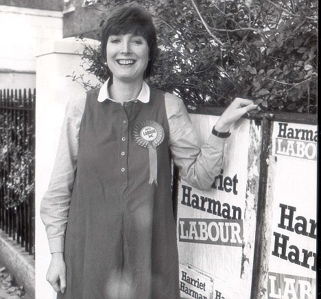 PKT4316-323146HARRIET HARMAN - POLITICIANS

1982

Harriet Harman
Peckham